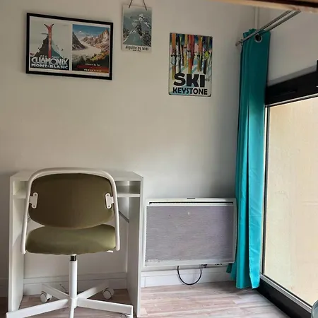 48m With Balcony And Mountain View! Apartament *